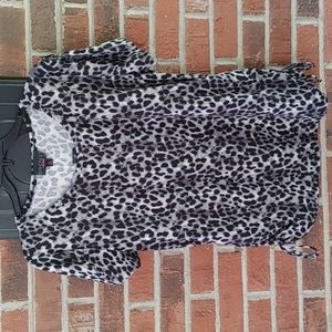Discreet Top Size 1X